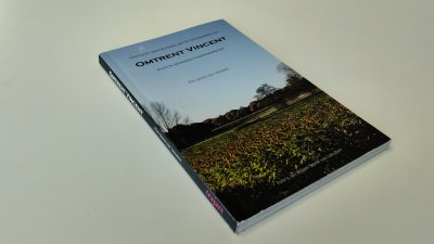 Boek met de titel: Omtrent Vincent