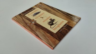 Boek met de titel: Pissebedden, trilspinnen en andere huisgenoten