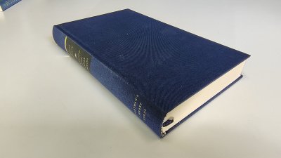 Boek met de titel: Typhoon and Other Stories