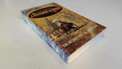 Boek met de titel: A Passage to India - De echo van de Marabar