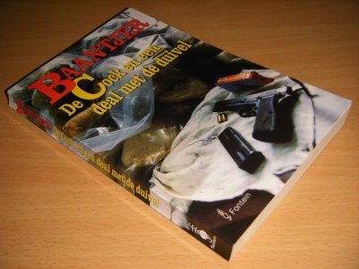 Boek met de titel: De Cock en een deal met de duivel