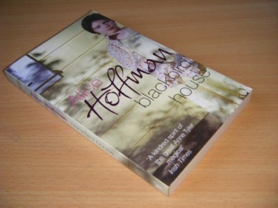 Tweedehands boek: Blackbird house van auteur Alice Hoffman - Pocket, in excellent condition.
