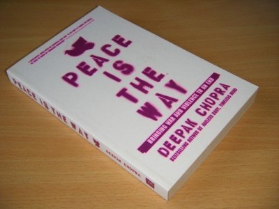 Boek met de titel: Peace is the Way