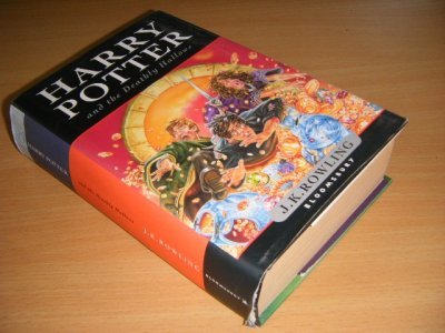 Boek met de titel: Harry Potter and the Deathly Hallows