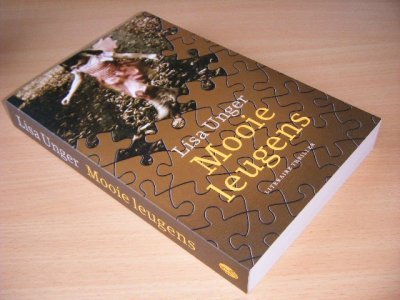 Boek met de titel: Mooie leugens