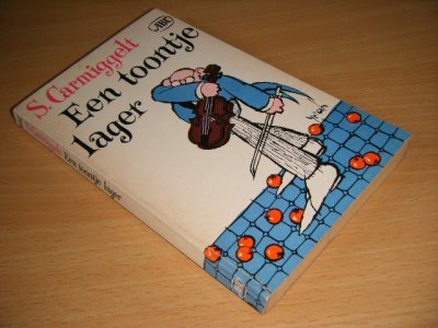 Boek met de titel: Een toontje lager