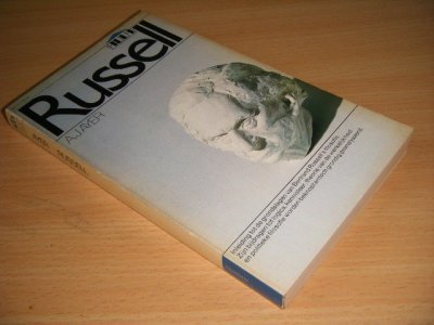 Tweedehands boek: Russell van auteur A.J. Ayer - Pocket, naam op titelblad, in goede staat.