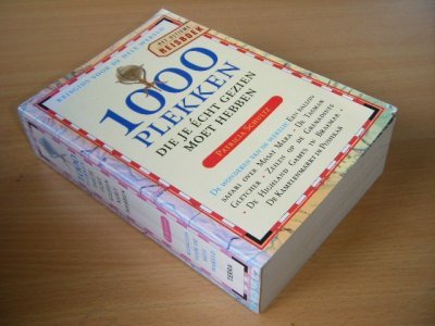 Tweedehands boek: 1000 plekken die je echt gezien moet hebben van auteur Patricia Schultz - Paperback, met leesvouwen, in goede staat. Geillustreerd.