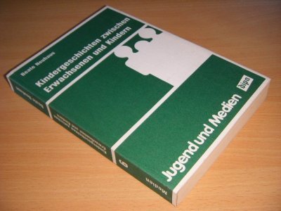 Tweedehands boek: Kindergeschichten zwischen Erwachsenen und Kindern. van auteur Beate Neuhaus - Paperback met flappen, in goede staat.