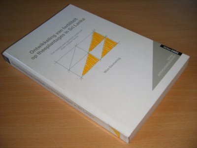 Boek met de titel: Ontwikkeling van fertiliteit op theeplantages in Sri Lanka