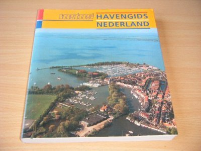 Tweedehands boek: Vetus havengids Nederland van auteur Jaap Kramer en Wim de Bruijn (samenstelling) - Softcover met flappen, in goede staat. Geillustreerd.
