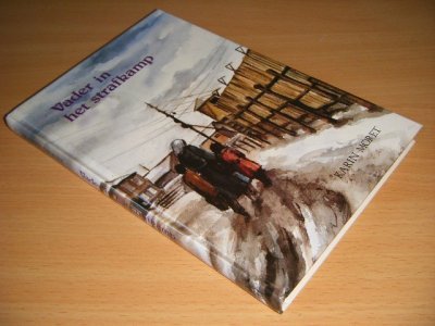 Boek met de titel: Vader in het strafkamp