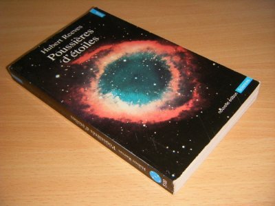 Boek met de titel: Poussieres d'etoiles