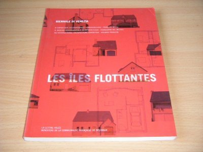 Tweedehands boek: Les iles flottantes, Le isole galleggianti, Floating Islands van auteur M. Cohen (curator) - Paperback, in goede staat. Geillustreerd.