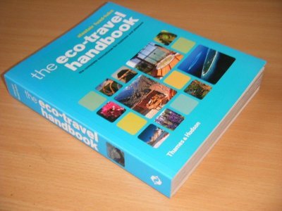 Tweedehands boek: The Eco-Travel Handbook. van auteur Alastair Fuad-Luke - Softcover, in excellent condition. With illustrations.