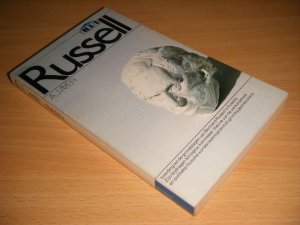Boek met de titel: Russell