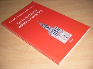Boek met de titel: De la Andalucia islamica a la de hoy
