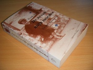 Boek met de titel: De as van mijn moeder