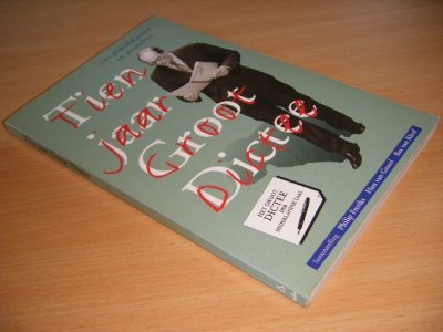 Boek met de titel: Tien jaar Groot Dictee