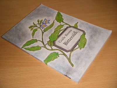 Tweedehands boek: Bittersuss van auteur Gisele Bienne - Paperback, in goede staat.