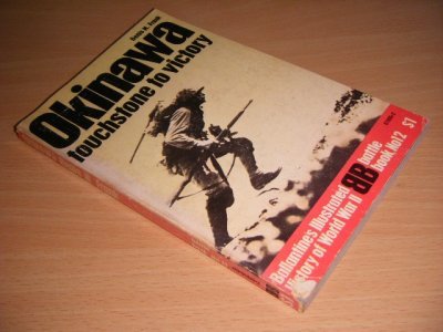 Boek met de titel: Okinawa