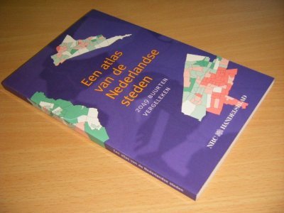 Boek met de titel: Een atlas van de Nederlandse steden
