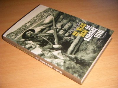 Boek met de titel: De slag van de Somme 1916