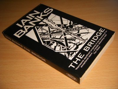 Boek met de titel: The Bridge