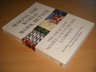 Boek met de titel: Making the World Work Better