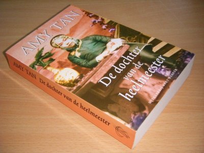 Boek met de titel: De dochter van de heelmeester