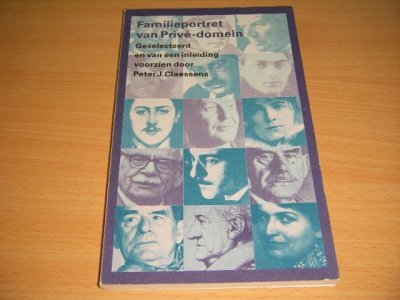 Boek met de titel: Familieportret van Prive-domein