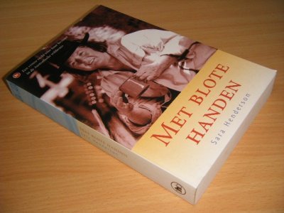 Boek met de titel: Met blote handen