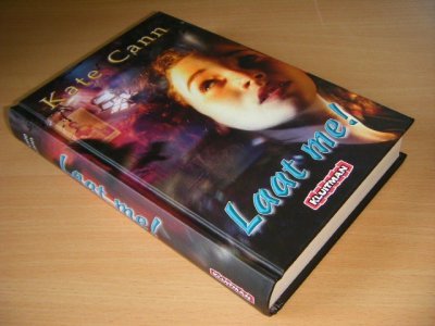 Boek met de titel: Laat me!