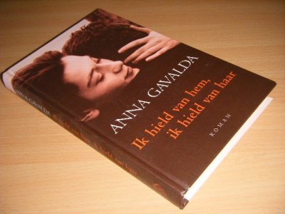 Boek met de titel: Ik hield van hem, ik hield van haar