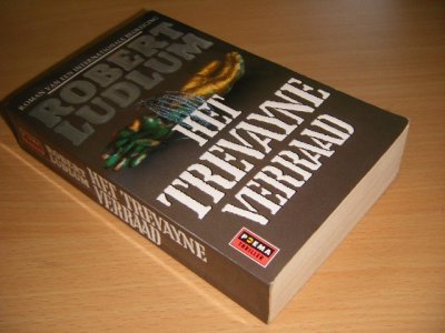 Boek met de titel: Het Trevayne verraad