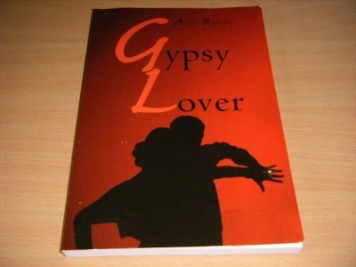 Boek met de titel: Gypsy Lover