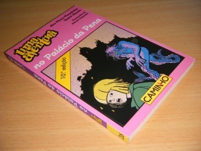 Boek met de titel: Uma aventura no Palacia da Pena