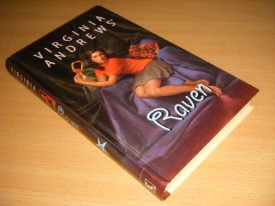 Boek met de titel: Raven