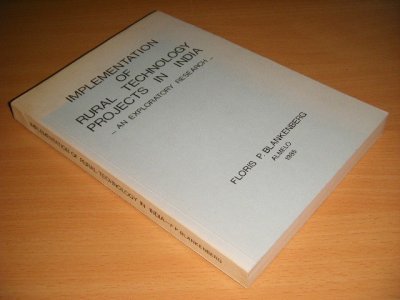 Boek met de titel: Implementation of Rural Technology Projects in India