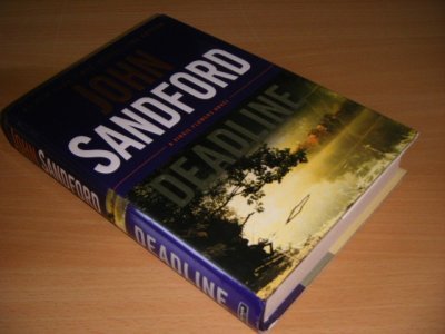 Tweedehands boek: Deadline van auteur John Sandford - Hardcover with dustjacket, in excellent condition.