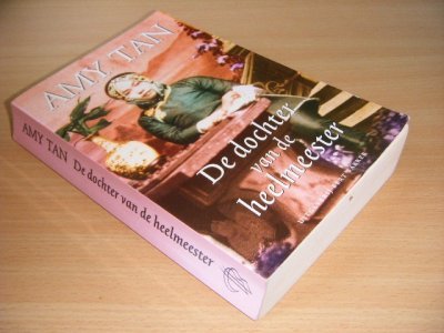 Boek met de titel: De dochter van de heelmeester