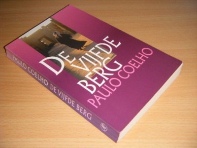 Boek met de titel: De vijfde berg