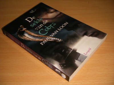 Boek met de titel: De sekte van de cobra