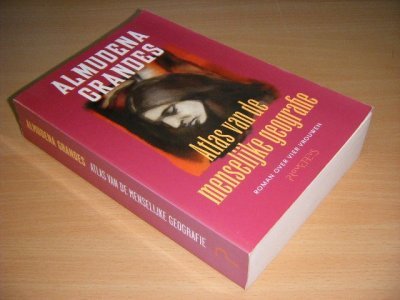 Boek met de titel: Atlas van de menselijke geografie