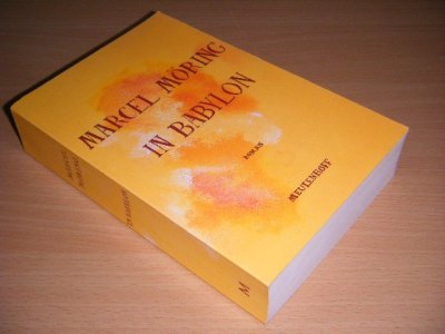 Boek met de titel: In Babylon