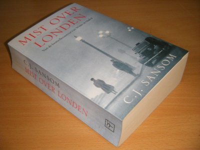 Boek met de titel: Mist over Londen