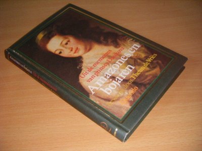 Boek met de titel: Amazones en bojaren