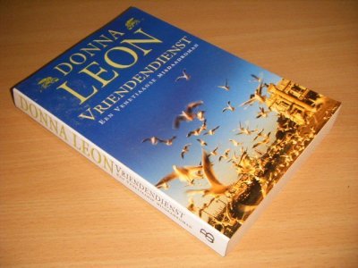 Boek met de titel: Vriendendienst