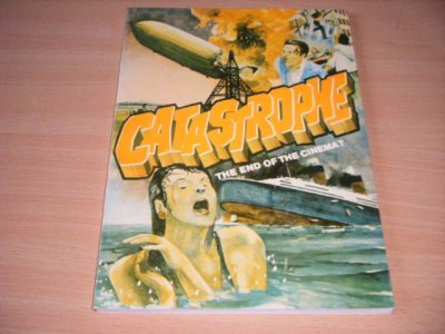 Tweedehands boek: Catastrophe van auteur David Annan - Paperback, in good condition. With pictures.
