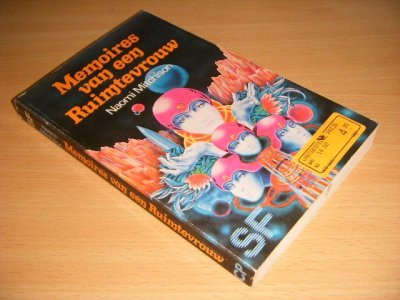Boek met de titel: Memoires van een Ruimtevrouw
